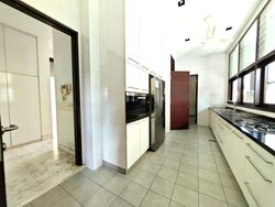 Ocean Drive (D4), Detached #474105651